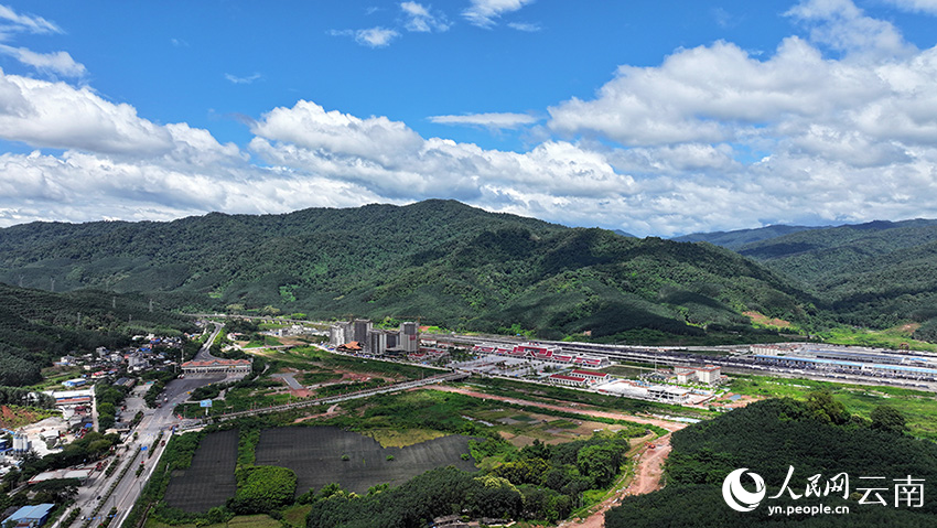 磨憨站片区。刘加文摄