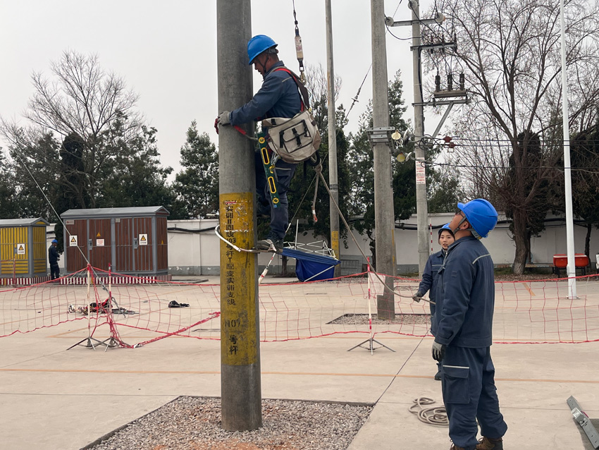 曲靖供電局開展2026年首期配電專業核心能力提升示范培訓班。2