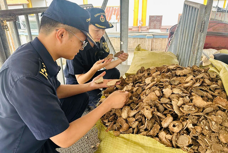 陆运进口的食用缅甸魔芋干。