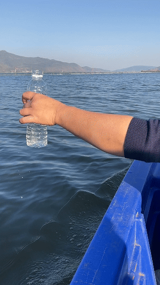 如今的异龙湖湖水。人民网记者 程浩摄