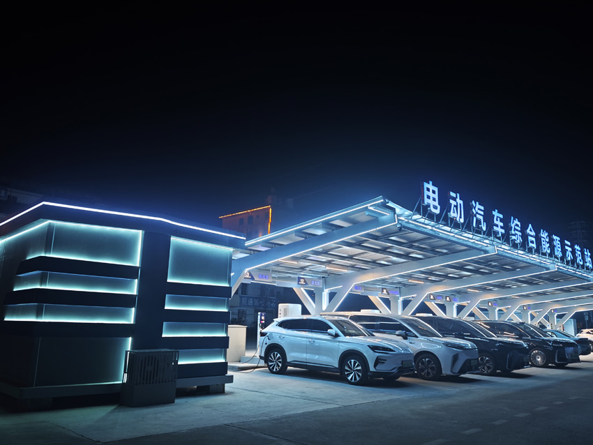 瑞麗中緬胞波綜合能源示范站。