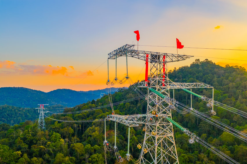 中老500千伏联网工程。任军摄