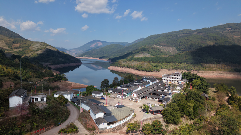 С��庽�ġ���ƽ-��