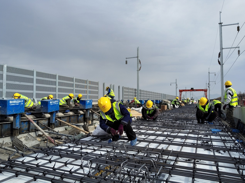 道床板底層鋼筋綁扎-拍攝時間2026年2月25日