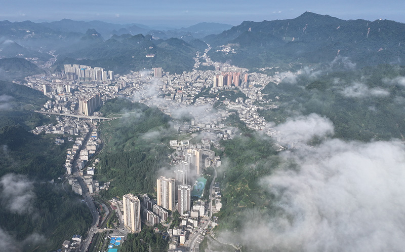 威信縣城航拍。