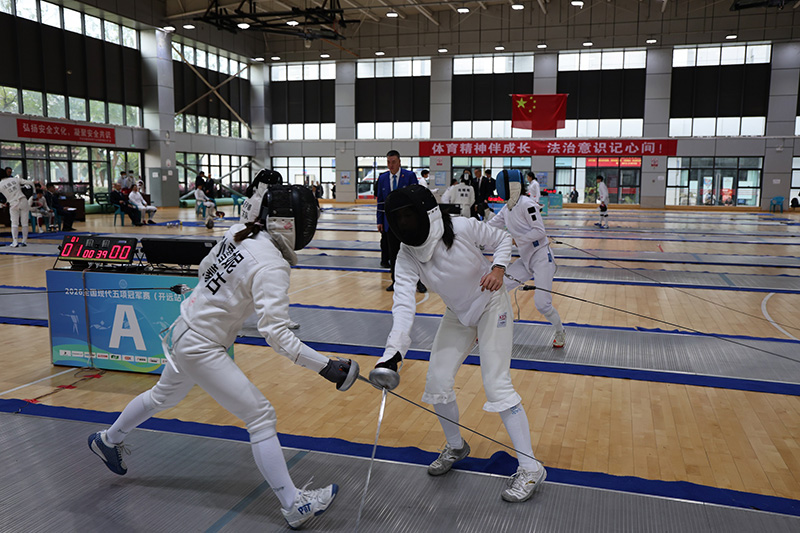 击剑比赛-何啸摄-2026年3月15日