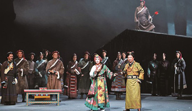 年轻人为何爱上剧场