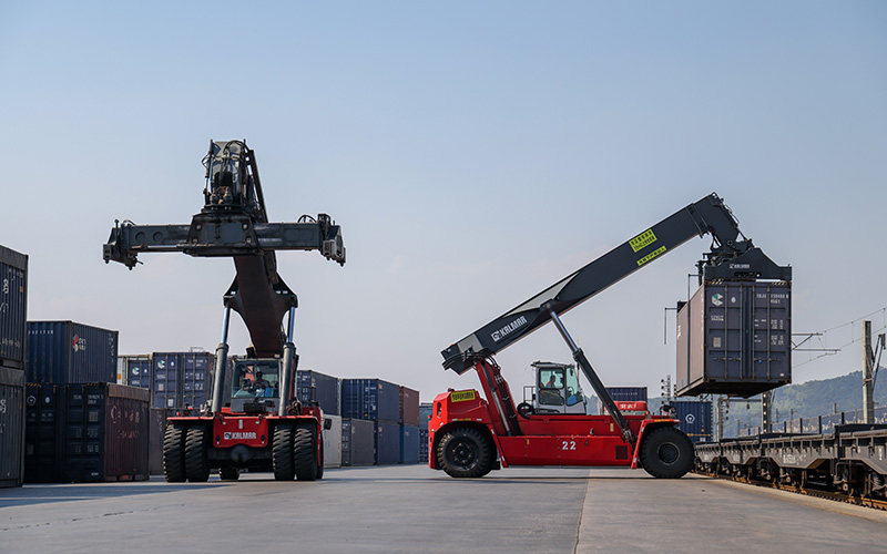 中老鐵路運輸貨物突破8000萬噸