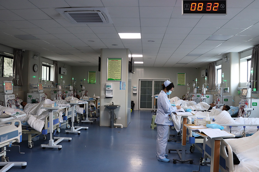 彌渡縣人民醫院血透室。馬素萍攝
