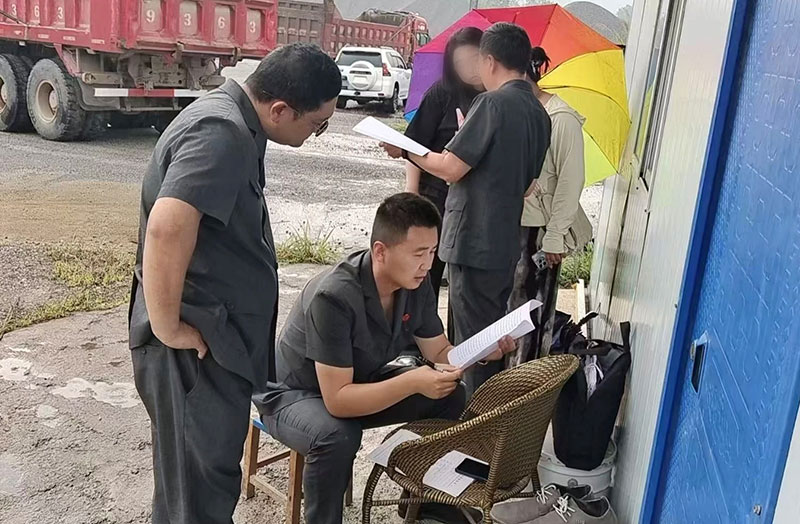 梁河縣法院執行局全面梳理查封閑置資產，建立資產台賬。