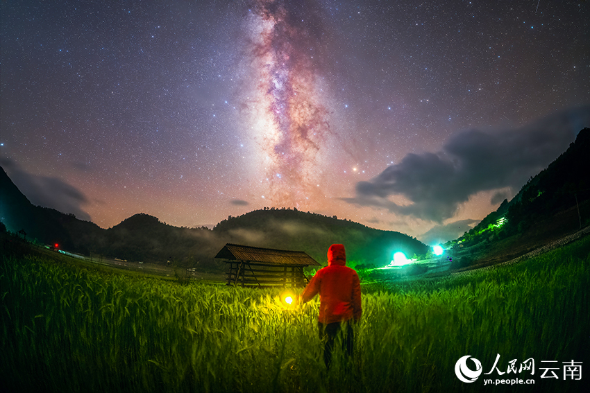 大理云龙海坪星空美景。王鹏摄