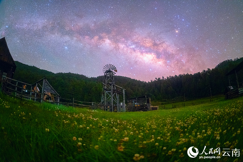 大理云龙海坪星空美景。王鹏摄