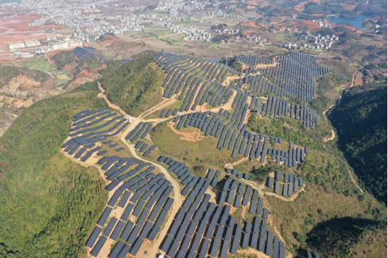 广南县新能源基地。胡俊、黄国旭摄