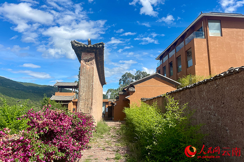 【4】三合村的旅居小院。人民网记者-程浩摄