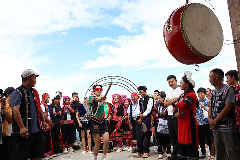 2025年9月“村長有請”活動。紅河縣融媒體中心供圖