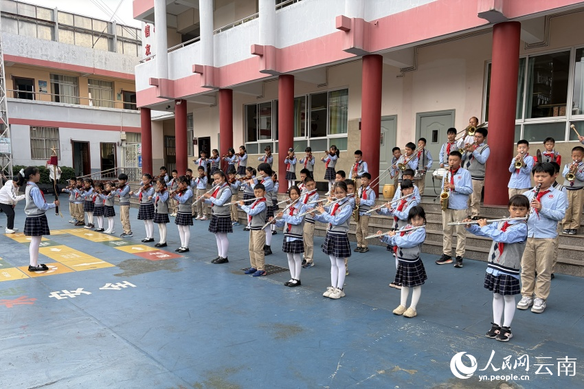 【1】聂耳小学学生。人民网 薛丹摄
