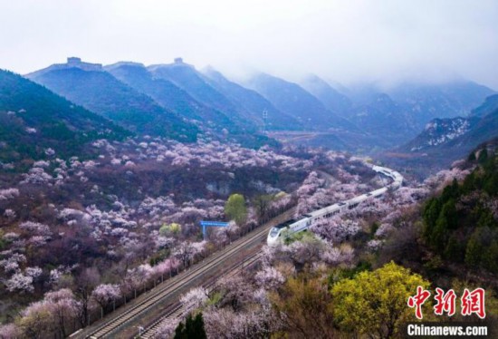 北京发布10条长城旅游线路培育文化消费新场景