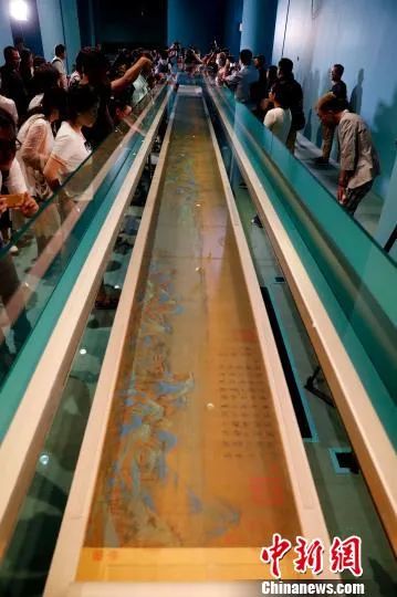 资料图：《千里江山图》徐徐展开 杜洋 摄