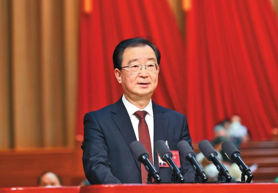 王宁代表中共云南省委对大会的召开表示热烈祝贺。