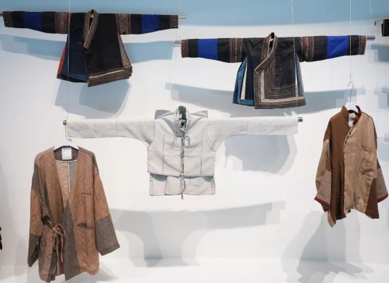 《传统@现代——民族服饰之旧裳新尚》（昆明站巡展）开展爱游戏平台(图9)