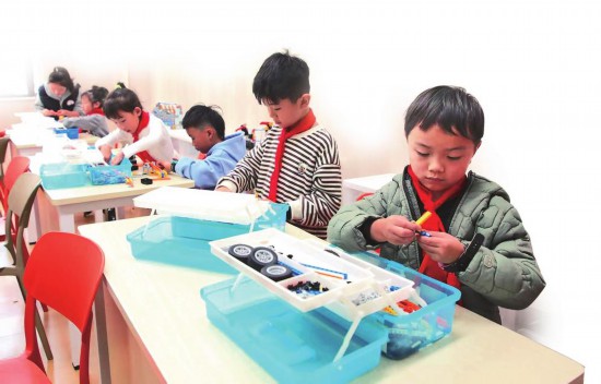 云南省昆明市5年提供优质学位60万余个